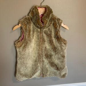 Girls reversible faux fur vest